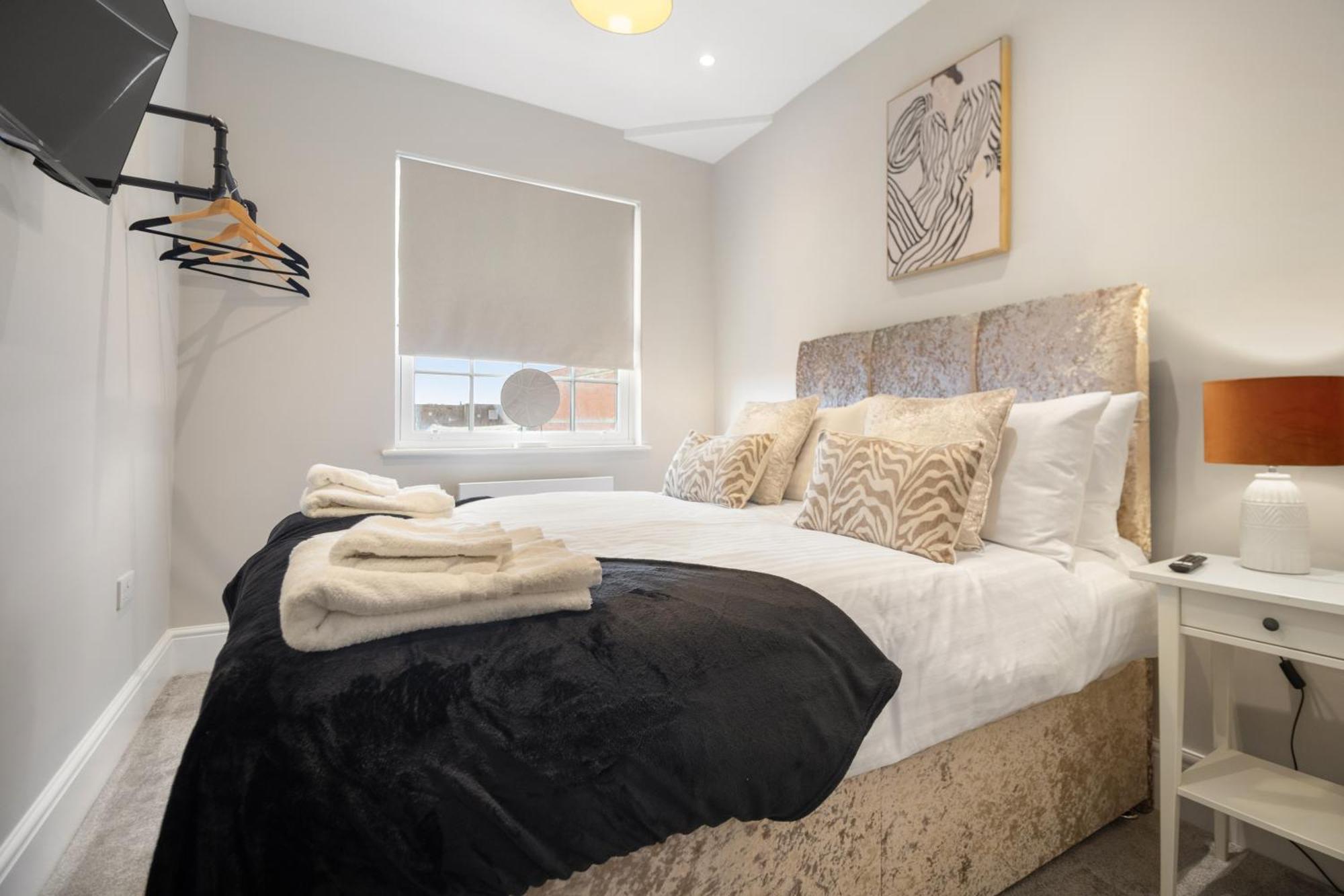 Whiskawaystays - Victoria House - Apartment 6 Вустер Экстерьер фото